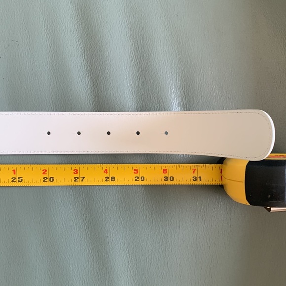 Dolce&Gabbana DG Logo Buckle Graffiti Leather Belt - Picture 11 of 12